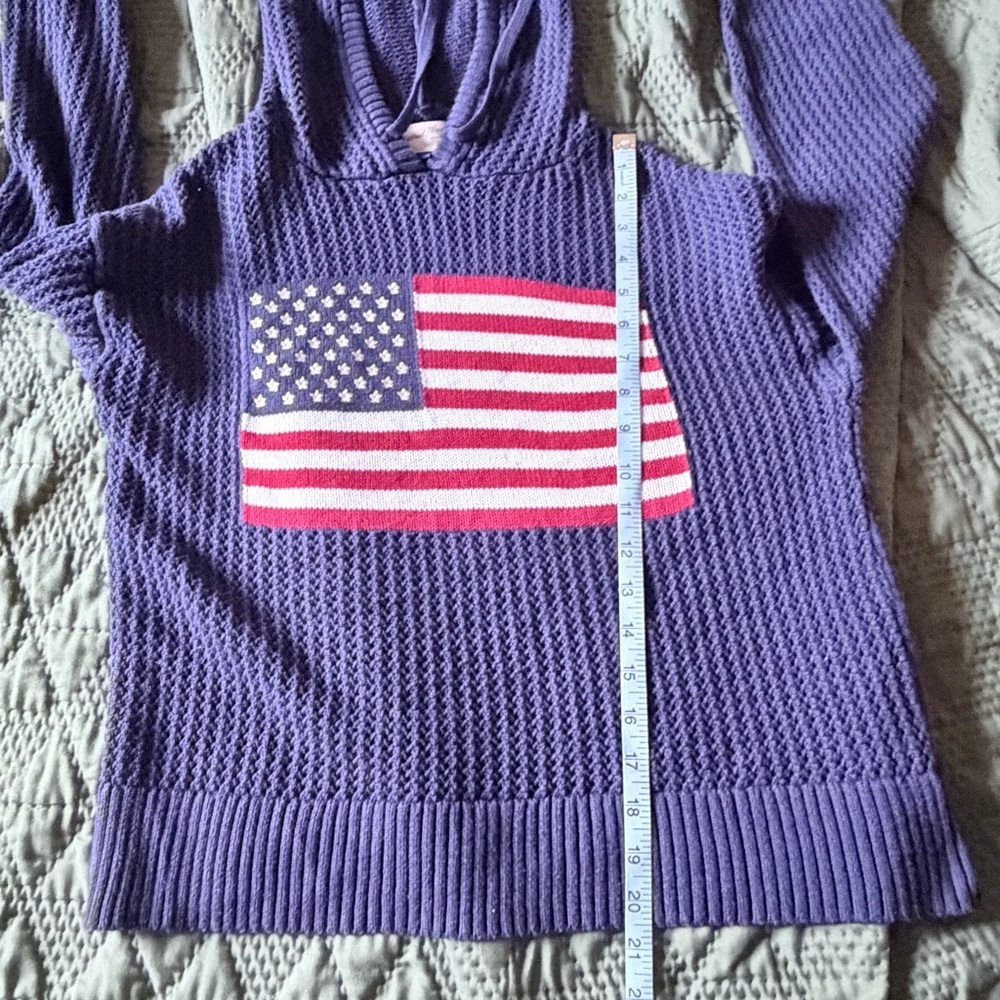 Universal Thread Navy Hoodie with Flag Design - Picture 5 of 5